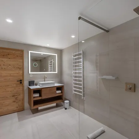 Neuf, Ski-in/ski-out Avec Et Piscine A 1850 - Fr-1-564-105 Apartment *