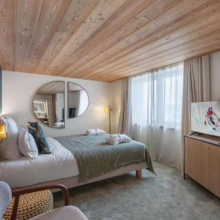 Neuf Ski-in/ski-out Avec Acces Et Piscine, A 1850 - Fr-1-564-105 Courchevel