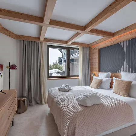 Apartment Neuf, Ski-in/ski-out Avec Et Piscine A 1850 - Fr-1-564-105